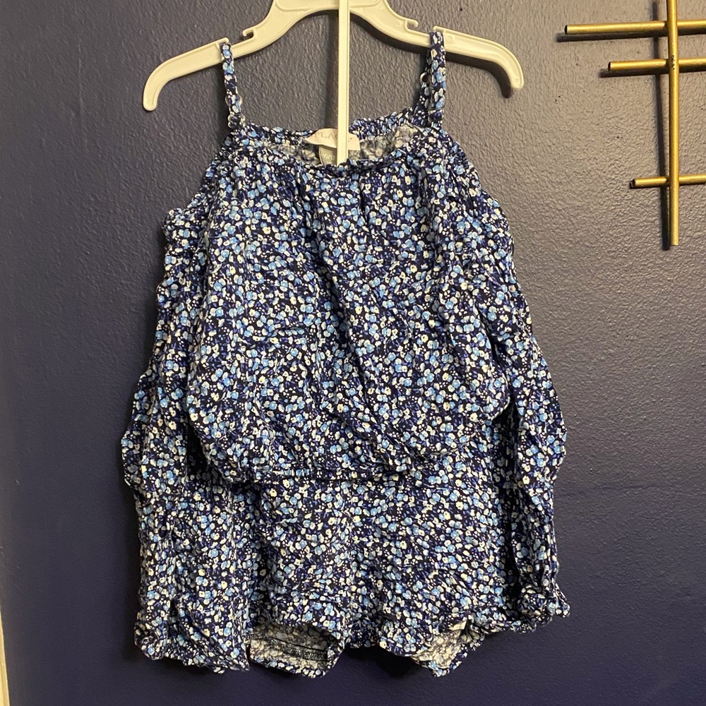 Kids place outfit size 10/12